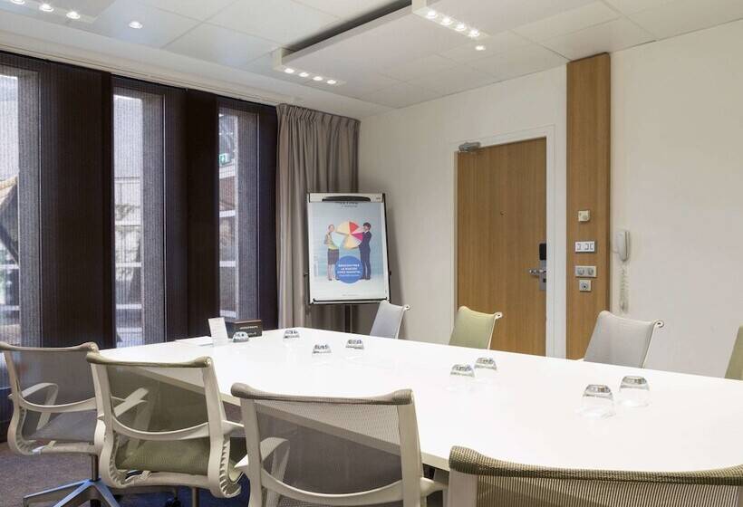 Novotel Paris Charles De Gaulle Airport