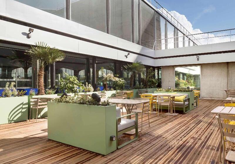 Novotel Paris Charles De Gaulle Airport