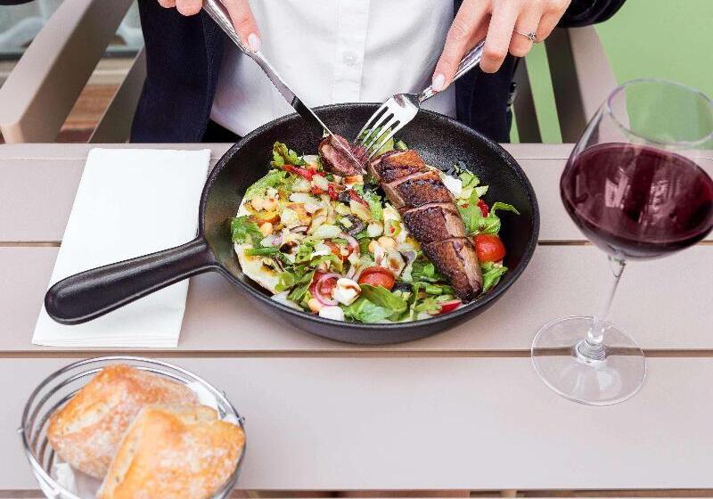 Novotel Paris Charles De Gaulle Airport