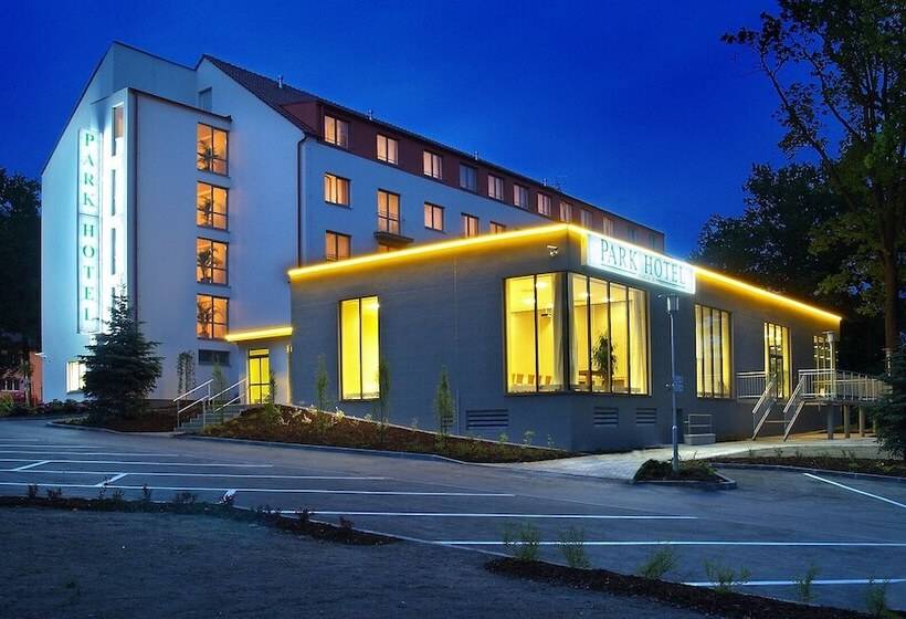 Lh Parkhotel Hluboka Nad Vltavou