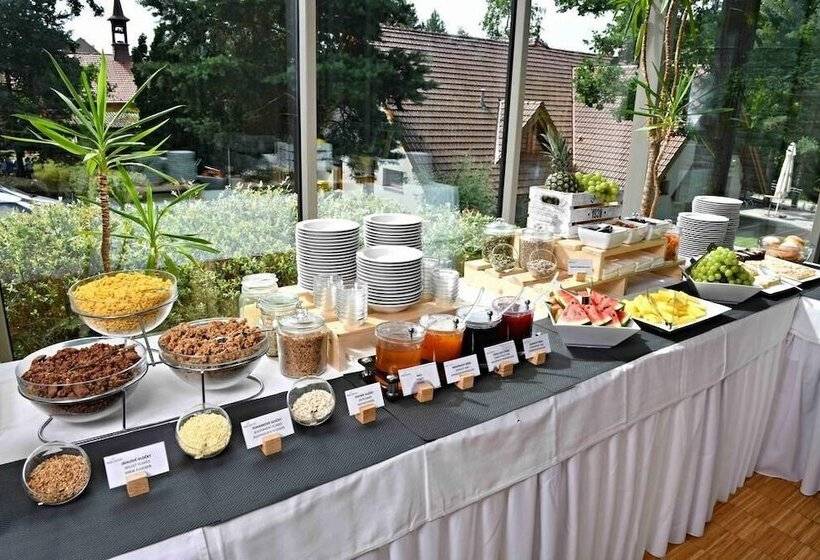 Lh Parkhotel Hluboka Nad Vltavou