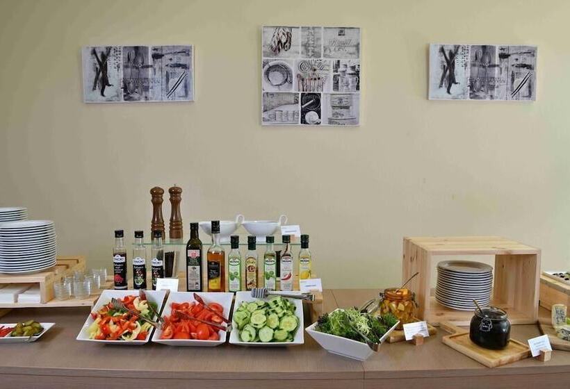 Lh Parkhotel Hluboka Nad Vltavou