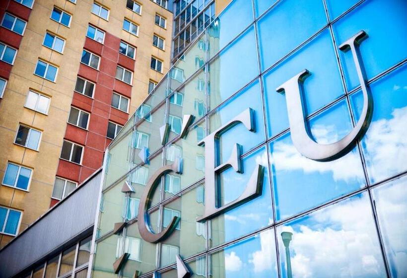 Резиденция Ceu Konferencia Központ