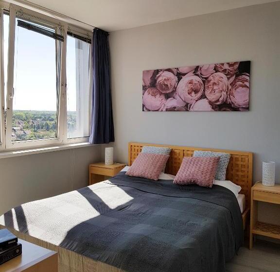 Резиденция Ceu Konferencia Központ