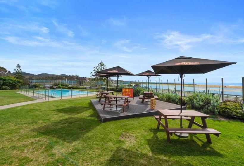 Scamander Beach Resort