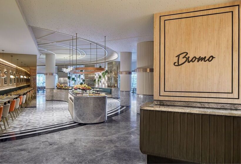 Sheraton Surabaya Hotel & Towers