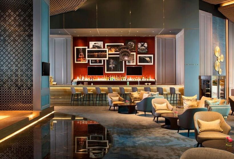 Sheraton Surabaya Hotel & Towers