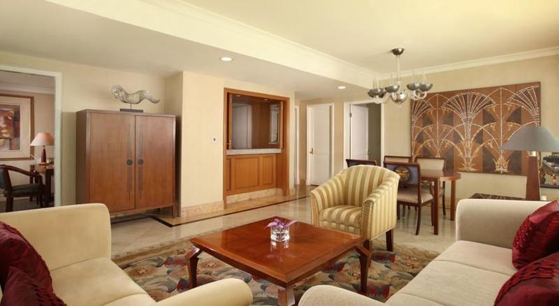 Sheraton Surabaya Hotel & Towers