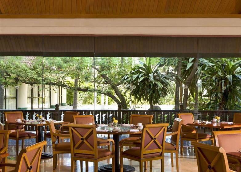 Sheraton Surabaya Hotel & Towers