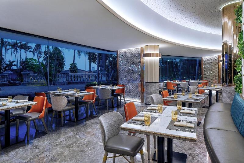 Sheraton Surabaya Hotel & Towers