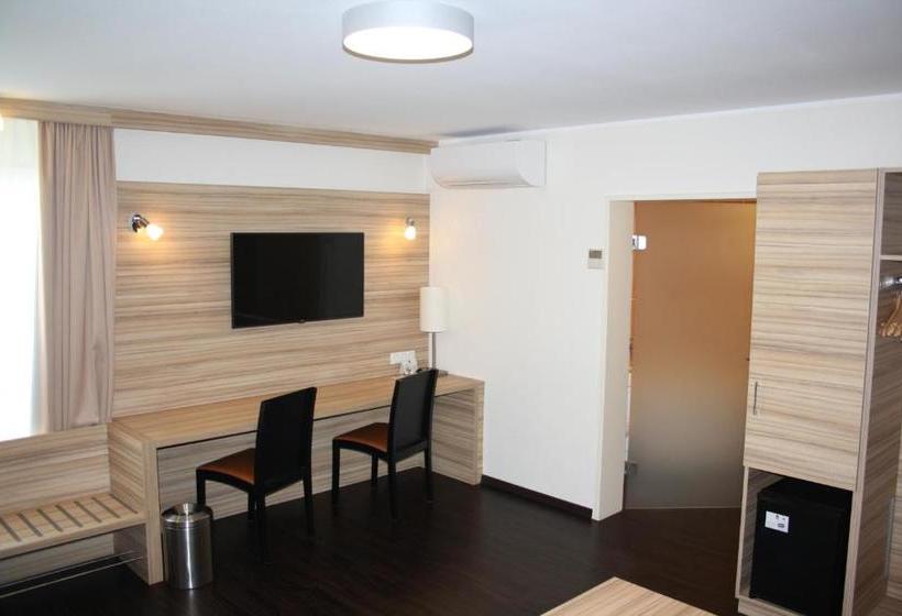 ホテル Star Inn  Regensburg Zentrum