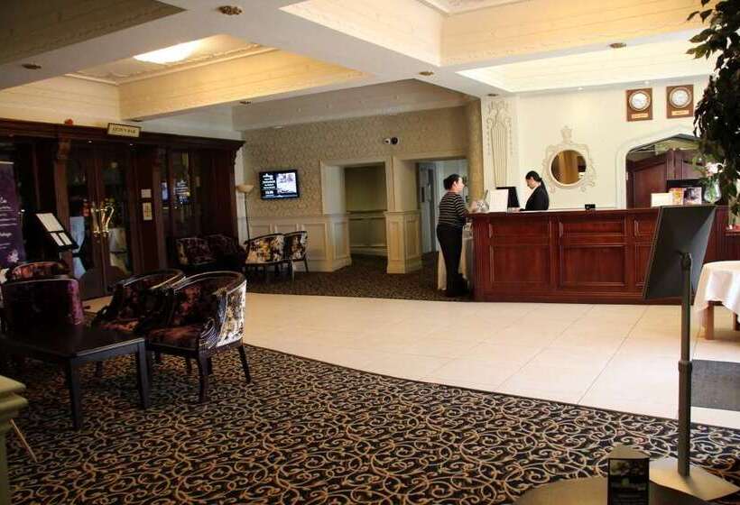 The Royal Hotel And Leisure Centre