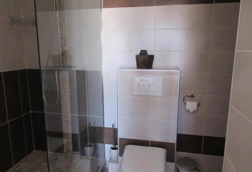 Villa Tricoli B&b Avec Piscine