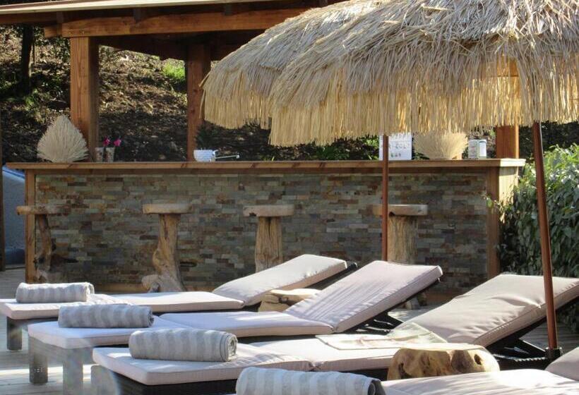 Villa Tricoli B&b Avec Piscine