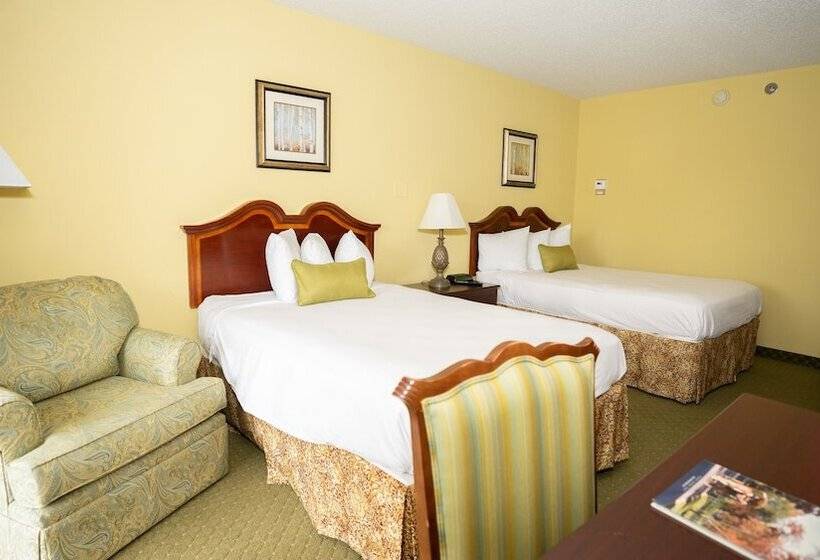 Clarion Hotel & Suites Convention Center Fredericksburg