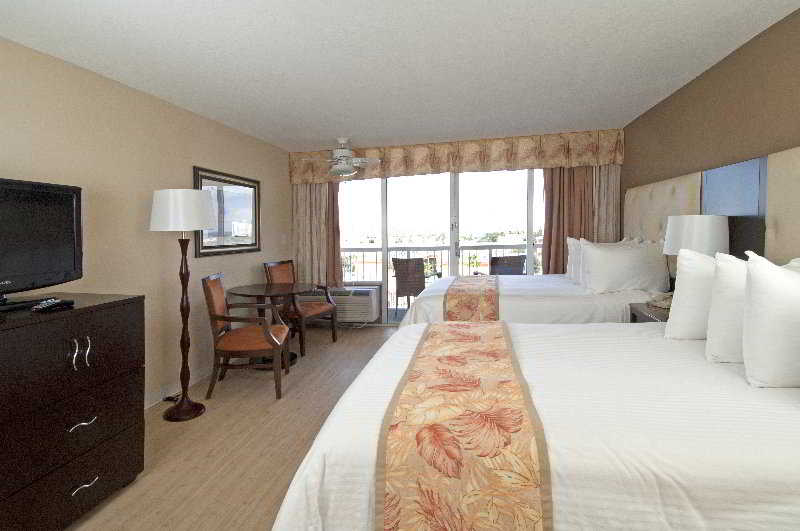 DreamView Beachfront Hotel & Resort