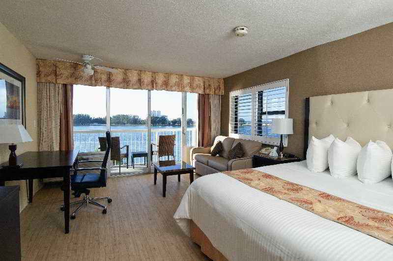 DreamView Beachfront Hotel & Resort