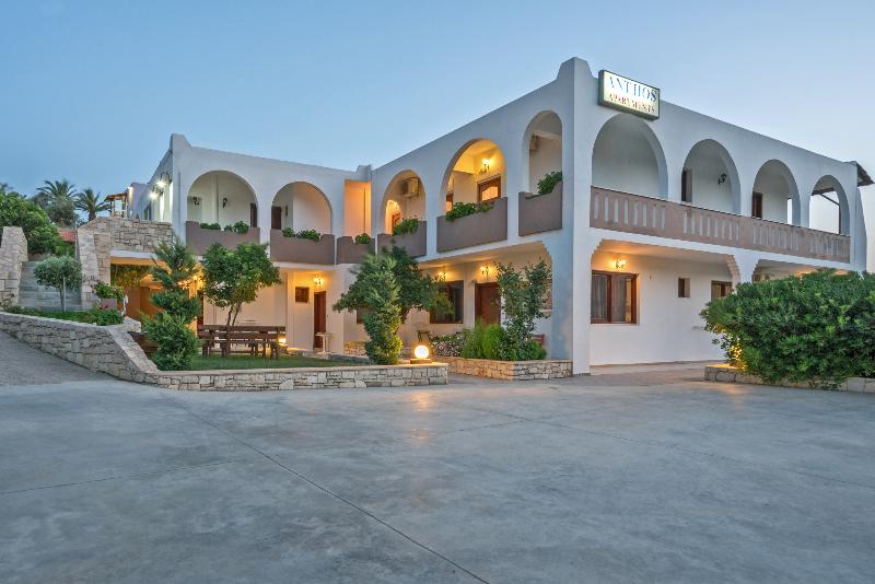 호텔 Alianthos Beach