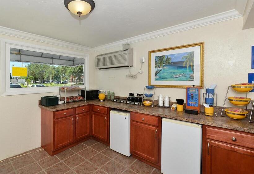 酒店 Americas Best Value Inn Bradenton Sarasota