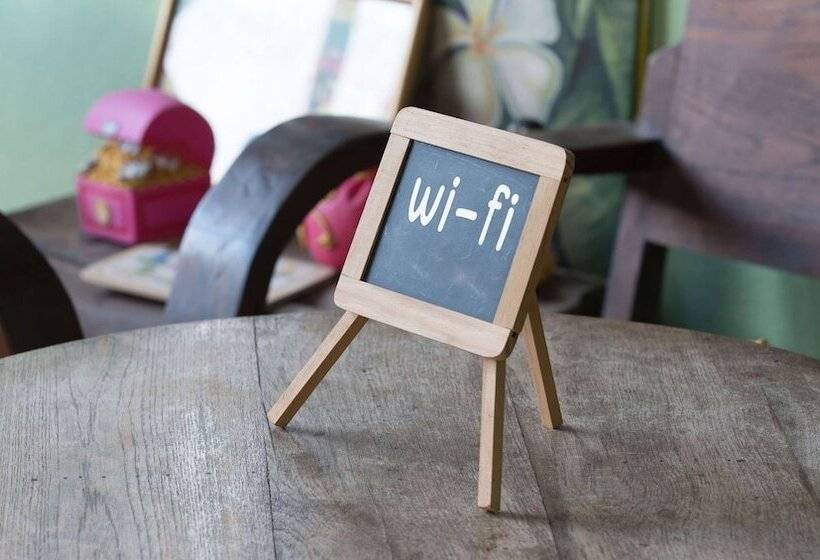 בית מלון כפרי Xecutive Inn And Suites