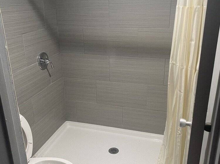 בית מלון כפרי Americas Best Value Inn Gainesville