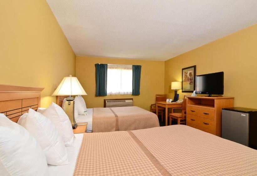 فندق Americas Best Value Inn Iola