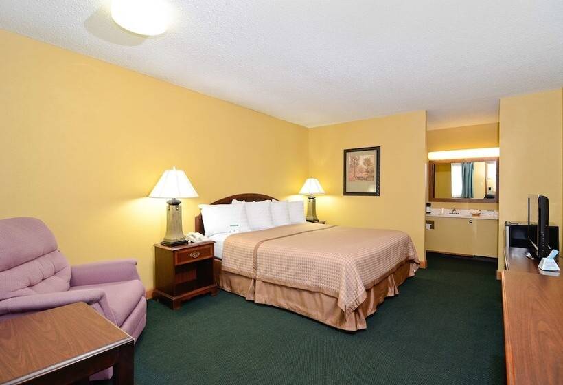 فندق Americas Best Value Inn Iola