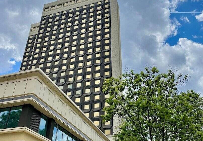 ホテル Astoria Grand