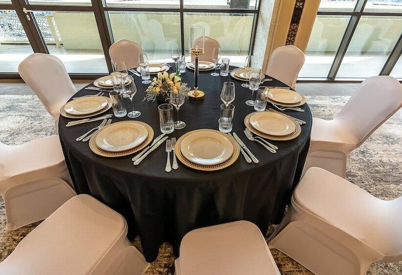 ホテル Astoria Grand