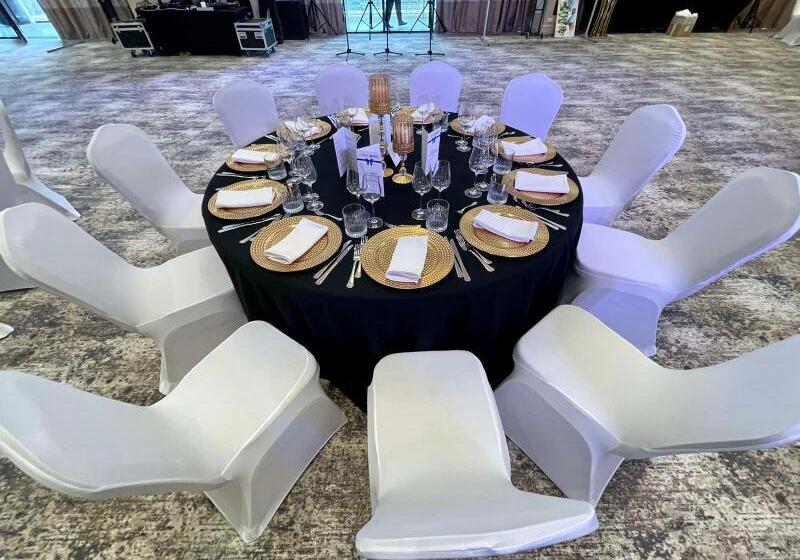 ホテル Astoria Grand