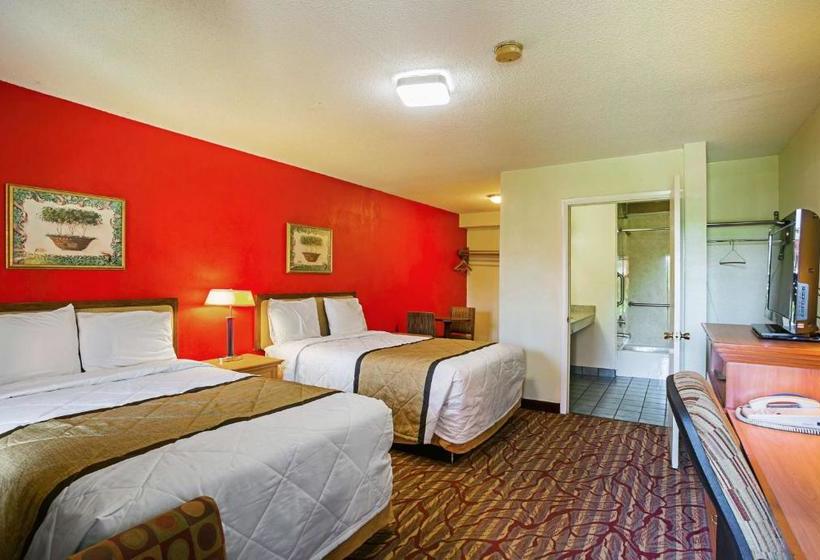 בית מלון כפרי Bay Side Inn & Suites