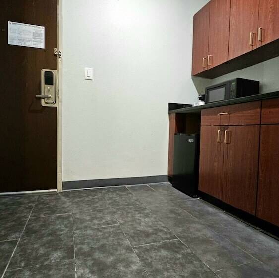 هتل Baymont By Wyndham Chicago/calumet City