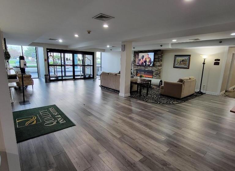 فندق Remembrance Inn