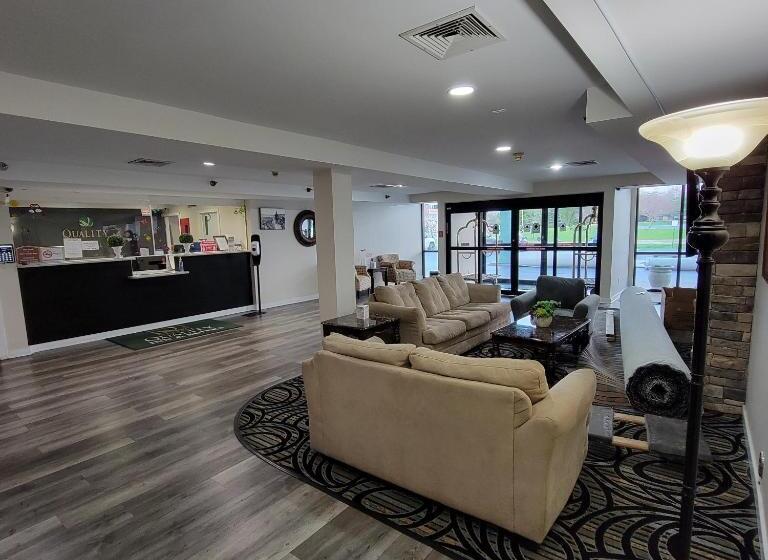 فندق Remembrance Inn