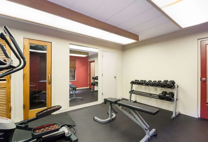 فندق Best Western Braddock Inn