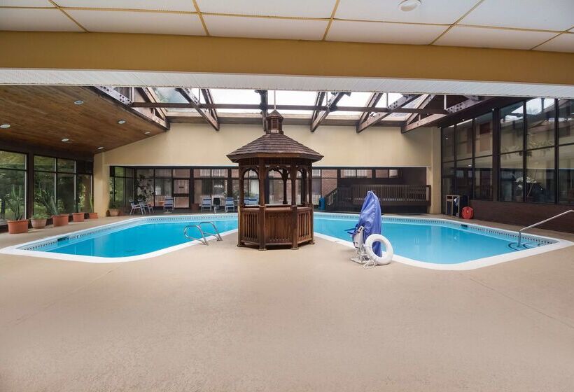 فندق Best Western Braddock Inn