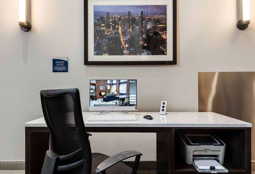 فندق Best Western Chicago  Downers Grove