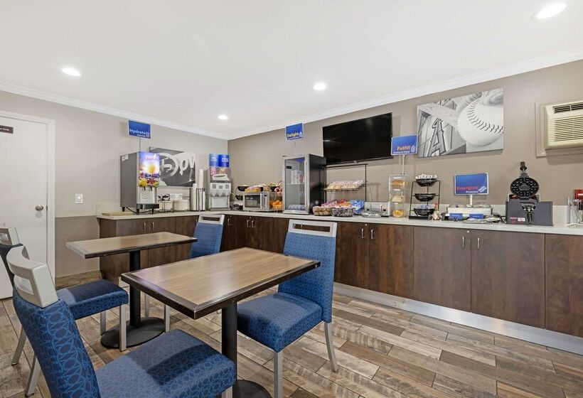 Best Western Courtesy Inn Hotel   Anaheim Resort At The Park