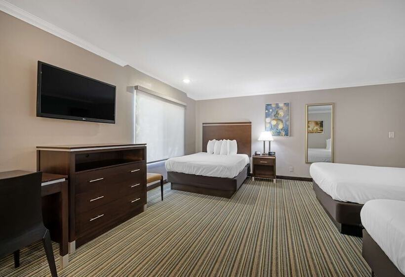 Best Western Courtesy Inn Hotel   Anaheim Resort At The Park