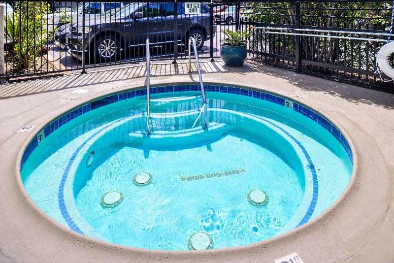 Best Western Courtesy Inn Hotel   Anaheim Resort At The Park