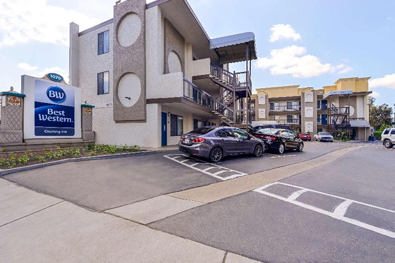 Best Western Courtesy Inn Hotel   Anaheim Resort At The Park