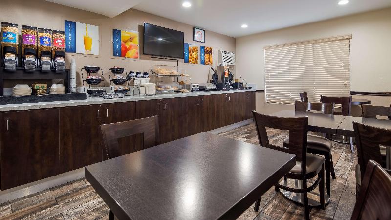 Best Western Courtesy Inn Hotel   Anaheim Resort At The Park