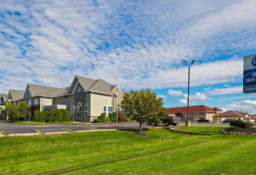 فندق Best Western Crown Inn & Suites   Batavia