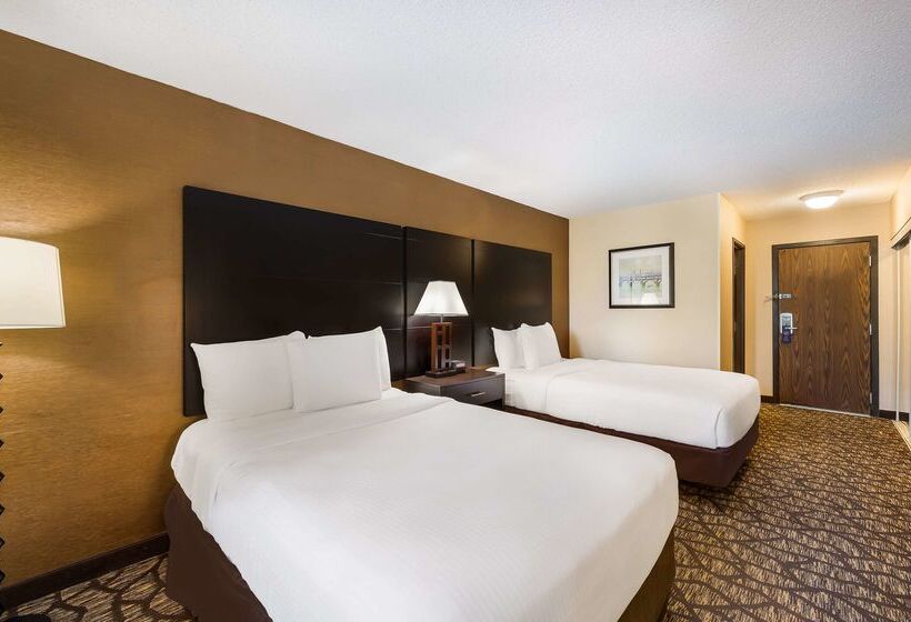 호텔 Best Western Detroit Livonia