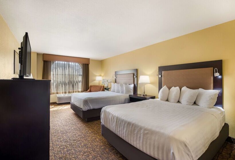 Отель Best Western Escondido