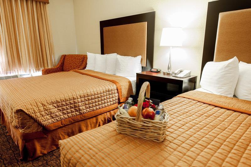 Отель Best Western Escondido