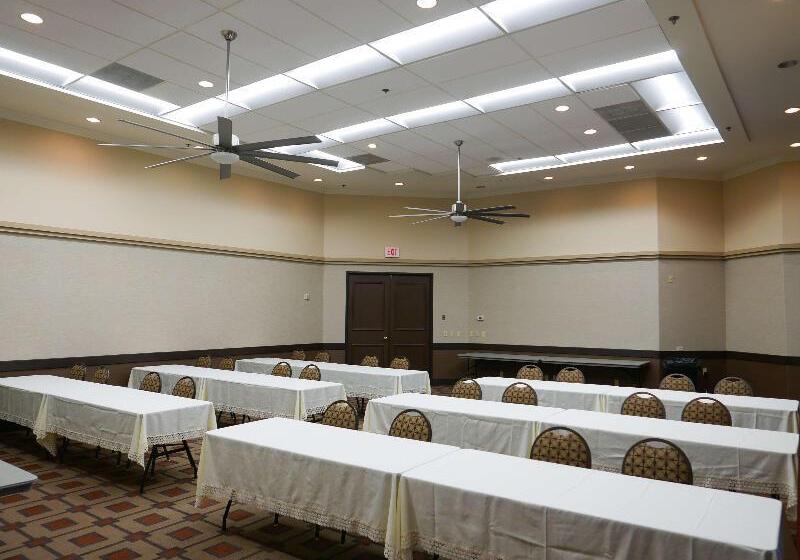 Отель Best Western Escondido