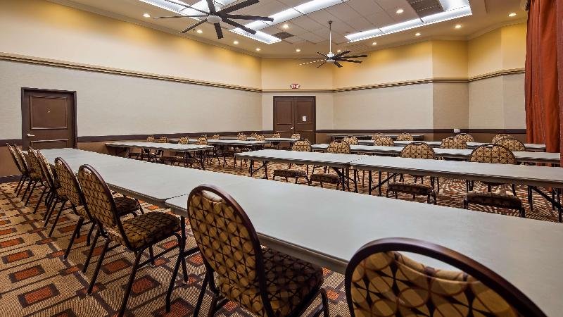 Отель Best Western Escondido