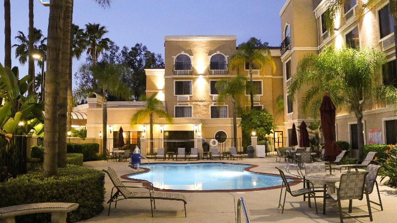 Отель Best Western Escondido