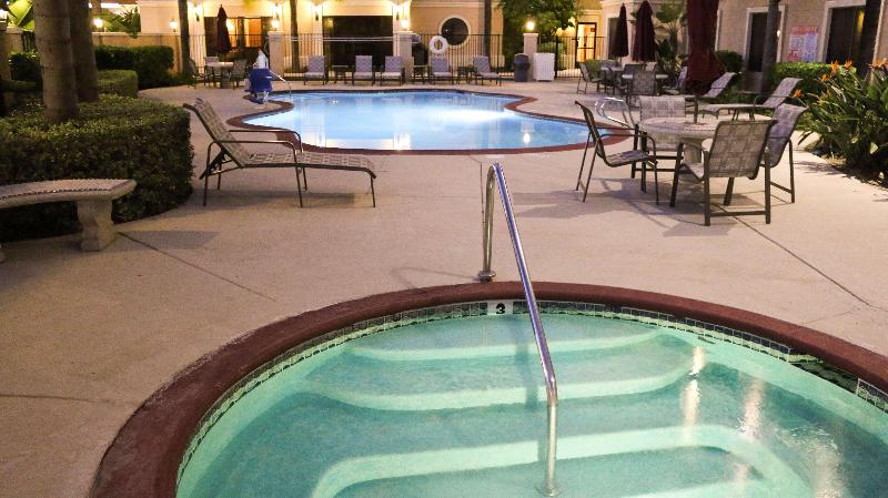 Отель Best Western Escondido